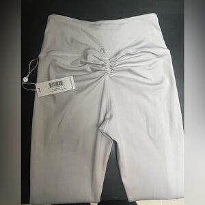 Gray/off white Frankie’s Bikinis size medium leggings.
